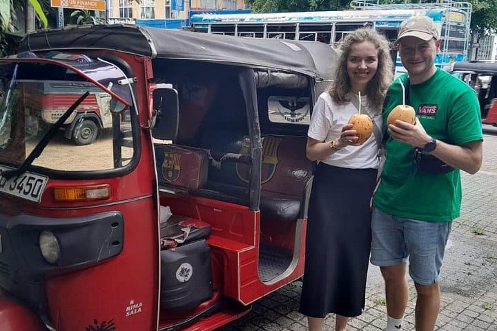 Colombo by Tuk Tuk: Private Morning & Evening City Tour photo 1