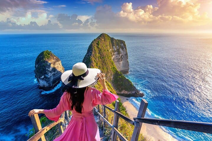 Nusa Penida Day Tour — Kelingking, Broken Beach & Angel's Billabong