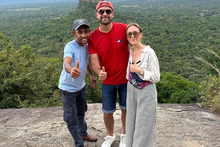 Private Transfer from Ella to Arugam Bay with Rawana Falls Photo Stop photo 2