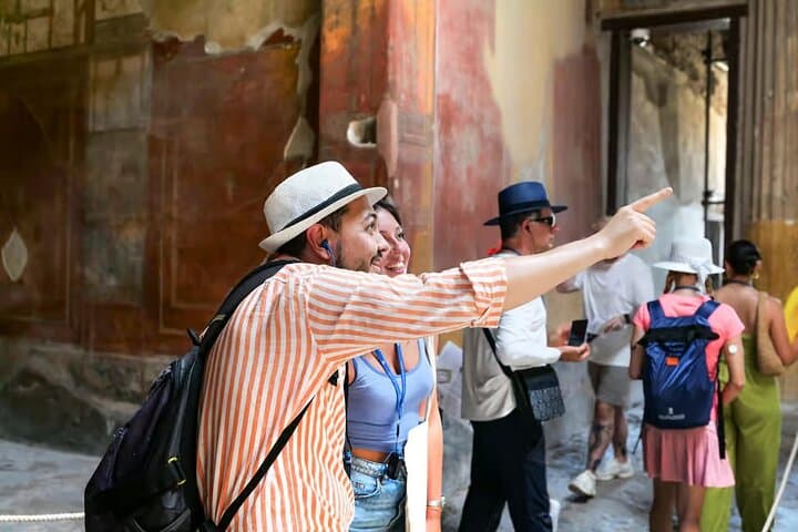 Full-Day Pompeii Guided Tour from Rome with Train Included photo 5