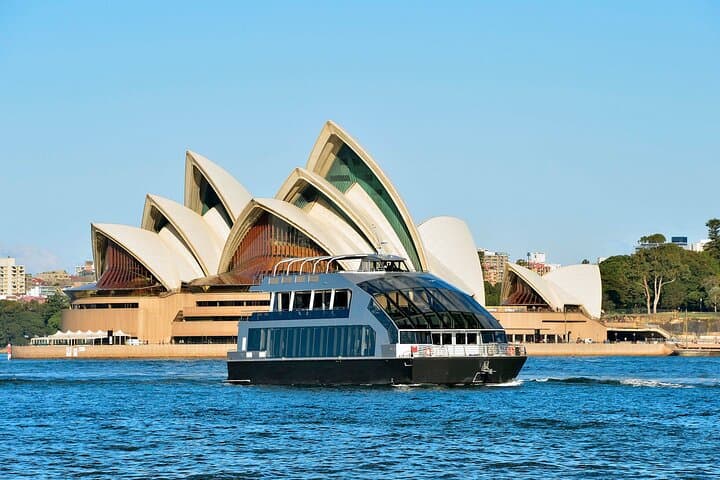 Sydney Harbour Glass Boat Lunch Cruise — Opera House & Harbour Bridge Buffet