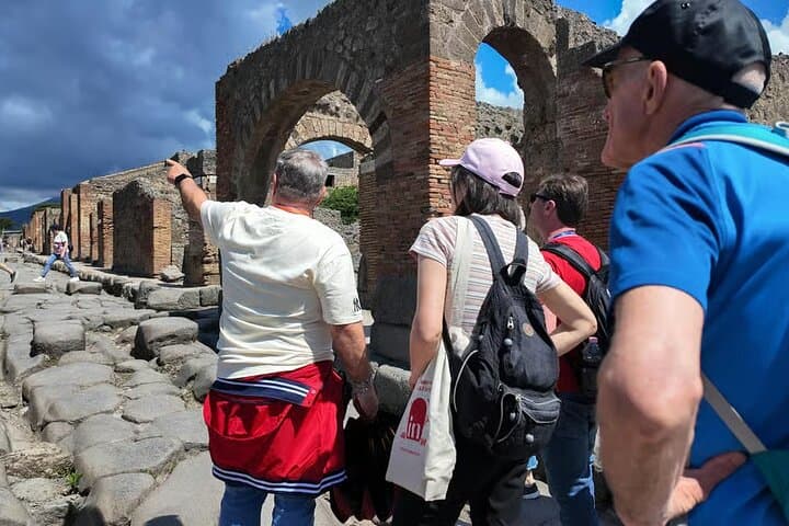 Pompeii Day Trip from Naples: Guided Tour with Train Included