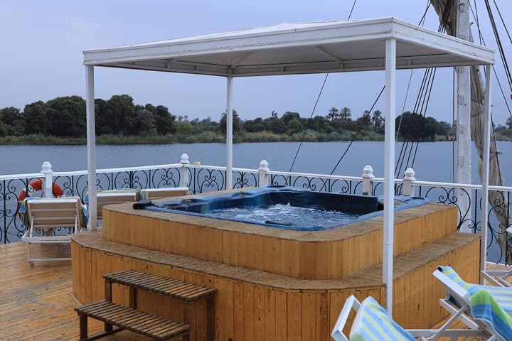 Sekhmet Dahabiya: Luxury 5-Day Dahabiya Cruise from Luxor to Aswan photo 2
