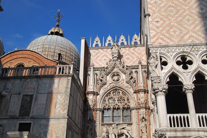 Venice by Night: Full-Day Lake Garda Tour with Giudecca Sunset Boat photo 6