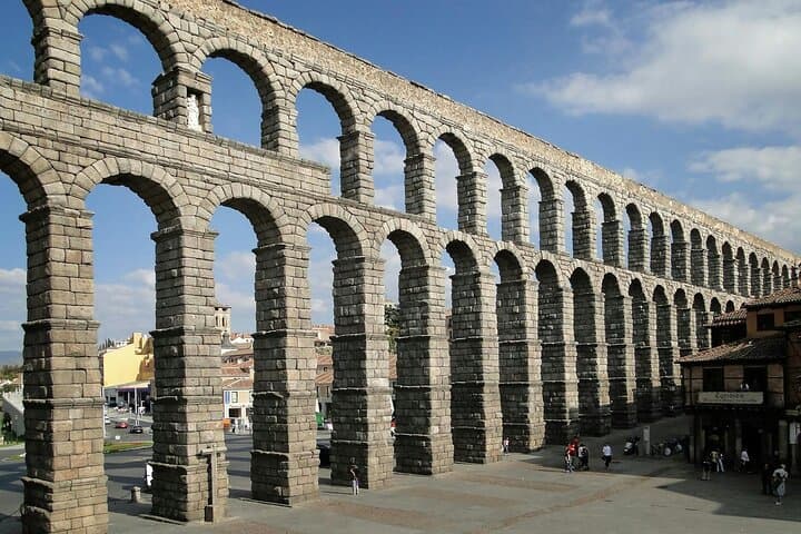 Segovia & Avila: Two-Day Private Tour with Hot Air Balloon from Madrid photo 2