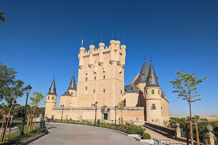 Segovia & Avila: Two-Day Private Tour with Hot Air Balloon from Madrid photo 4