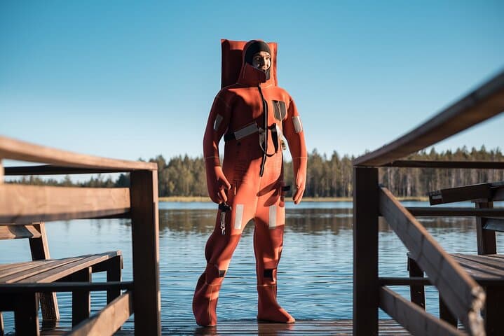 Autumn Lake Floating in Rovaniemi: Daytime Arctic Survival-Suit Experience photo 4