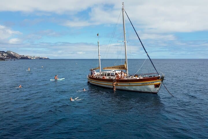 Fajãs Sailing Boat Tour: Swim & Snorkel at Cabo Girão from Funchal