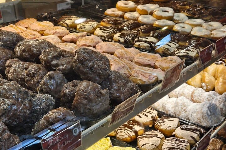 Nibble Food Tour: A Chef-Led Walk Through Philly’s Best Bites photo 3