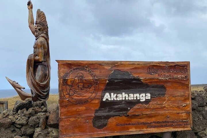 Exploring the Mystical Moai of Easter Island: A Journey Through Time photo 3