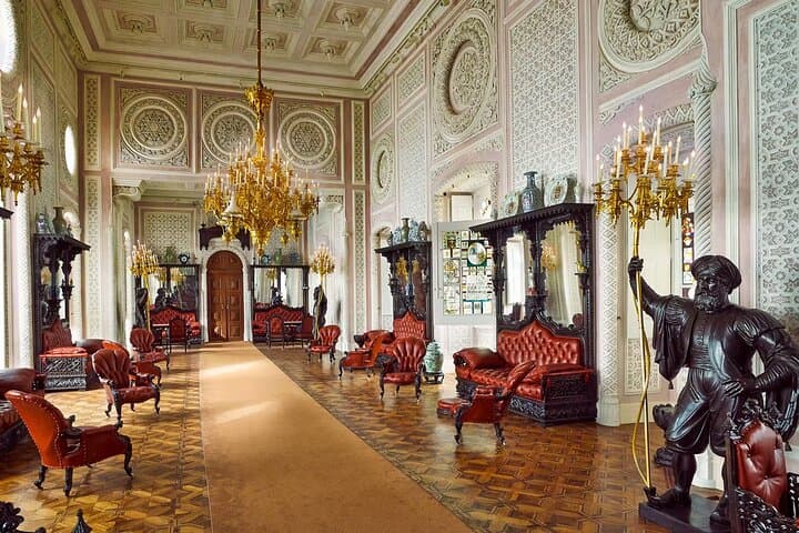 Pena Palace and Park: Sintra's Colorful Hilltop Palace Visit Guide photo 3