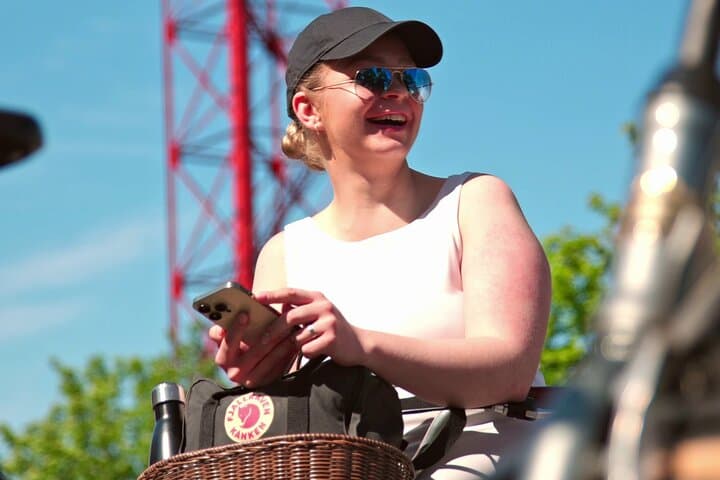 Tampere Scenic Bike Tour: Lakeside Rides, Pispala Views & Traditional Sauna photo 5