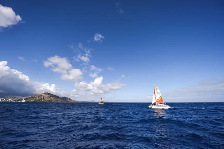 Exploring Kona-Kohala Coast: Waikoloa Catamaran Snorkel Sail with Lunch