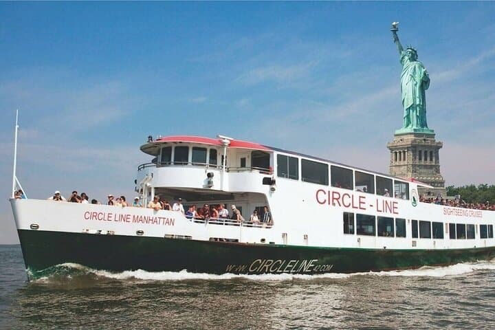 Best of NYC Bundle: Empire State, Hop-On Hop-Off Big Bus & Circle Line Cruise photo 2