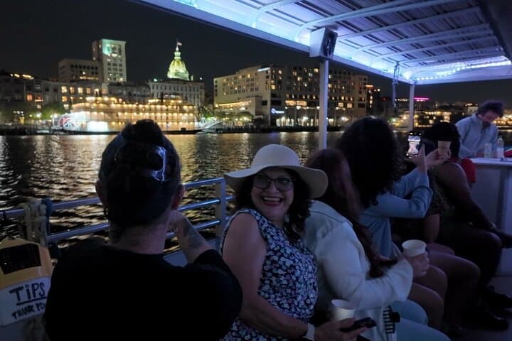 Savannah River Street Karaoke Cruise: Nighttime Riverboat Sing-Along photo 4