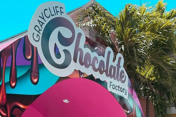 A Taste of the Island: Nassau Food & Heritage Walking Tour photo 2