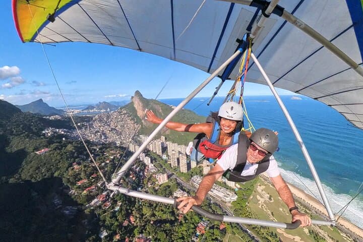 Tandem Delta Flight from Pedra Bonita to São Conrado — Rio de Janeiro Paragliding Experience photo 2