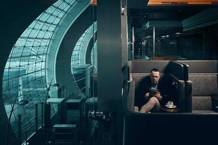 Dubai DXB Airport Lounge Access: T1, T2 & T3 Pass Guide photo 2