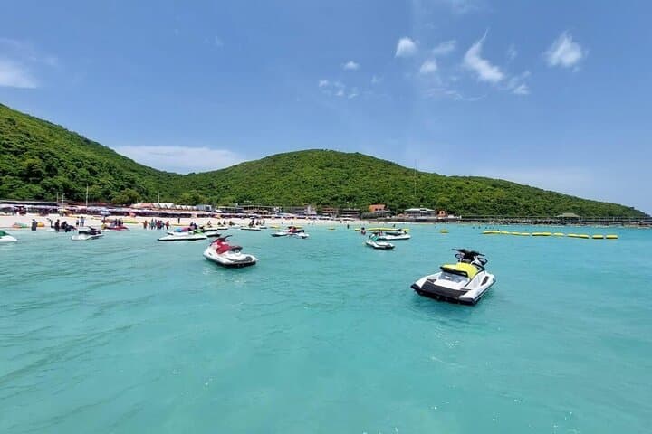 Speedboat Day Trip to Coral Island (Koh Larn) from Bangkok with Lunch photo 3