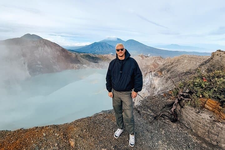 Midnight Hike to Ijen Blue Fire: One-Day Tour from Bali with Sunrise photo 2