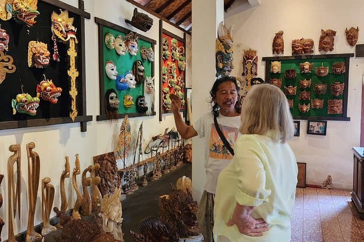 Bali Arts, Waterfalls & Monkey Forest Private Tour — Ubud Cultural & Nature Day Trip photo 3