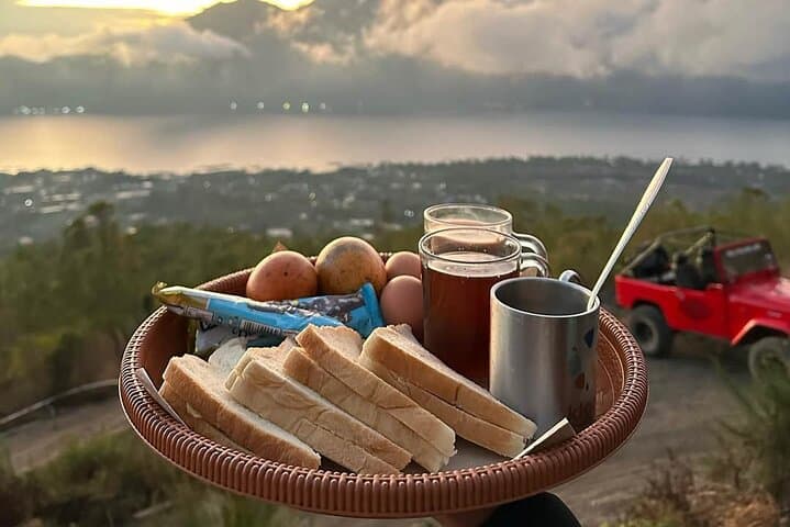 Mount Batur Sunrise Trek: Volcano Breakfast & Crater-Top Views photo 3