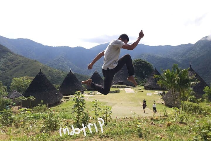 Wae Rebo Trek: Overnight at Mbaru Niang on Flores photo 3