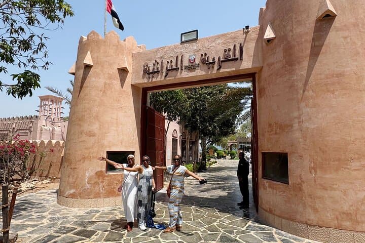 Abu Dhabi Layover Tour: See Sheikh Zayed, Corniche & Saadiyat in 4–5 Hours photo 3