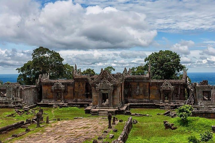 Siem Reap to Preah Vihear & Koh Ker Day Trip — Preah Vihear Temple Tour photo 2