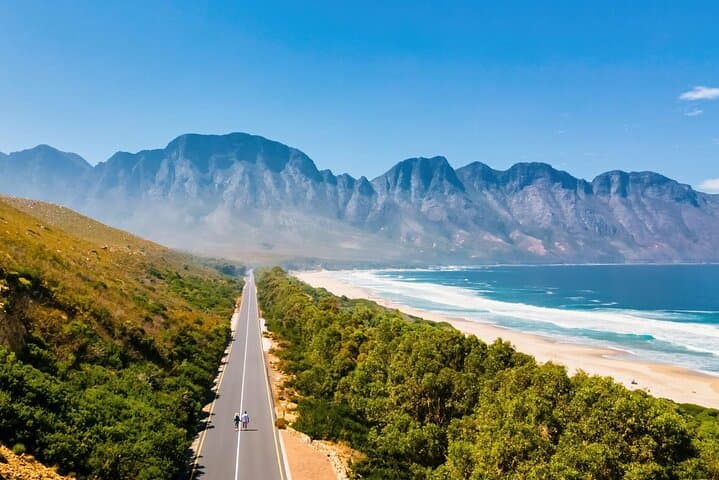 2-Day Cape Escape: Whale Coast Penguins Zipline & Panthera Sanctuary photo 2