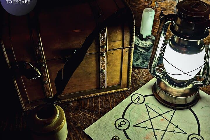 Save King's Landing Escape Room Belfast: 60-Minute Game of Thrones Experience photo 2