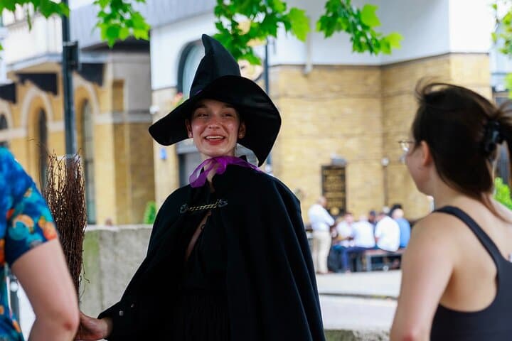 London Witches and History Walking Tour: Southwark & Thames Witchcraft Walk photo 6