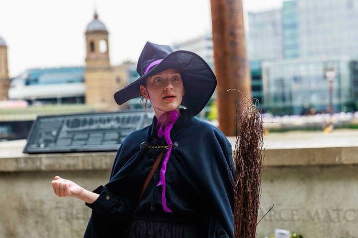 London Witches and History Walking Tour: Southwark & Thames Witchcraft Walk photo 4