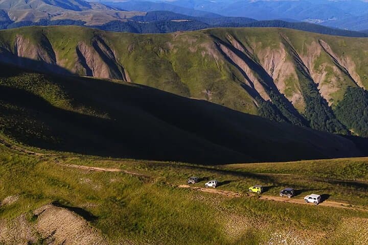 Baiului Mountains Off-Road Day Trip from Bucharest: Jimny 4x4 Adventure photo 5