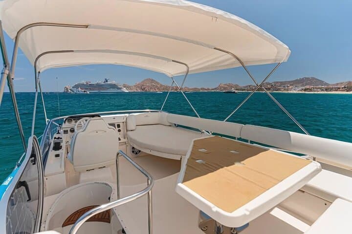 Private Yacht Cruise to El Arco in Cabo San Lucas — 2-Hour Luxury Sightseeing photo 6