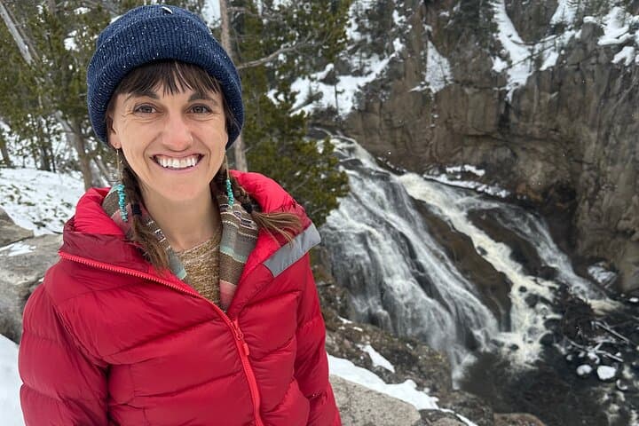 Bozeman Winter Wildlife Safari: A Guided Journey Through Yellowstone’s Snowbound Lamar Valley photo 6