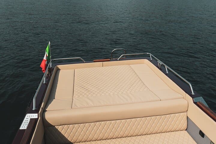 One-Hour Private Boat Tour on Lake Como — Prosecco, Swimming & Villa Views photo 3