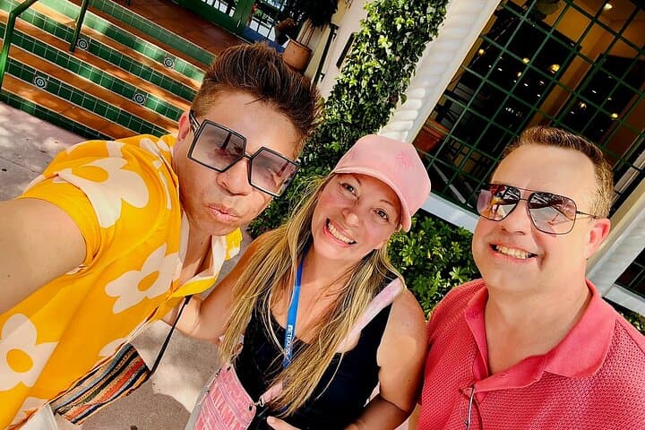 Explore South Beach Like a Local: Miami Beach Food & Drinks Tasting Walk photo 4
