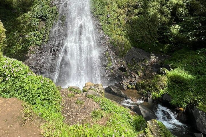 Waterfall Hike and Tangkuban Parahu Volcano Hot Spring Day Trip from Jakarta photo 2