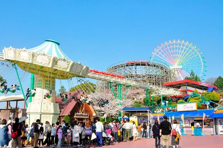 Hirakata Park: Osaka's Historic Amusement Park Escape photo 2