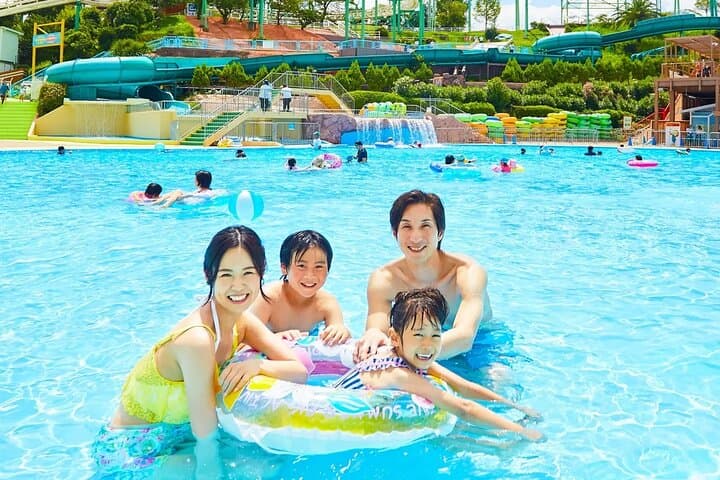 Hirakata Park: Osaka's Historic Amusement Park Escape photo 3
