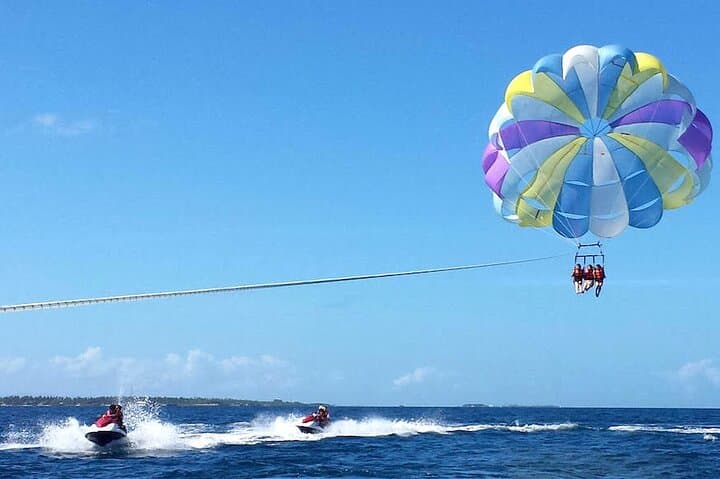 Mactan Cebu Parasailing & Jet Ski: 150-Foot Fly and Ride Adventure