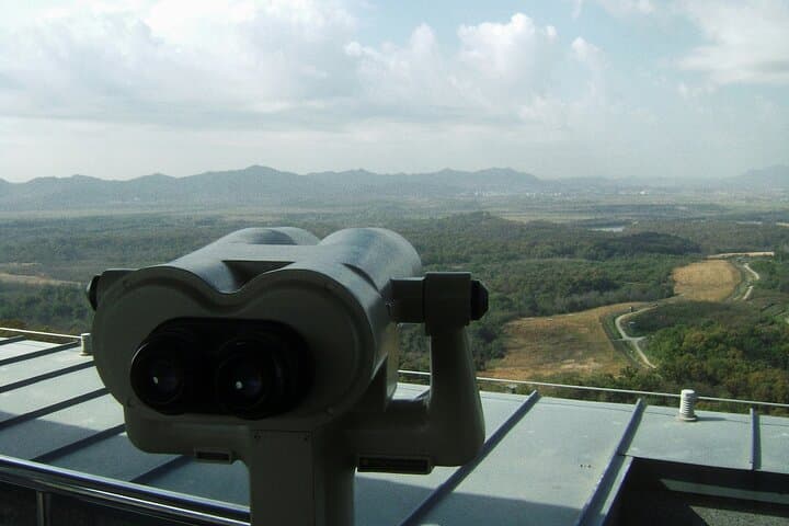 Private DMZ Guided Tour from Seoul: Imjingak, Third Tunnel & Dora Observatory photo 6