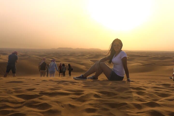 Abu Dhabi Desert Safari: Dune Bashing, Sandboarding & Bedouin BBQ Experience photo 4