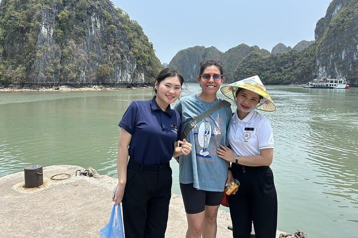 Luxury 2-Day Halong & Lan Ha Bay Cruise with Balcony, Kayaking & Cooking Class photo 2