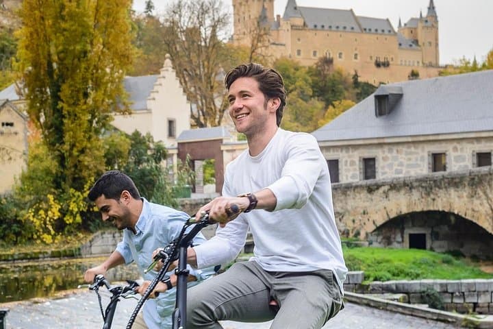 E-Bike Segovia Day Trip from Madrid: Alcázar, Aqueduct & Countryside photo 2