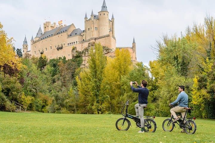 E-Bike Segovia Day Trip from Madrid: Alcázar, Aqueduct & Countryside photo 1
