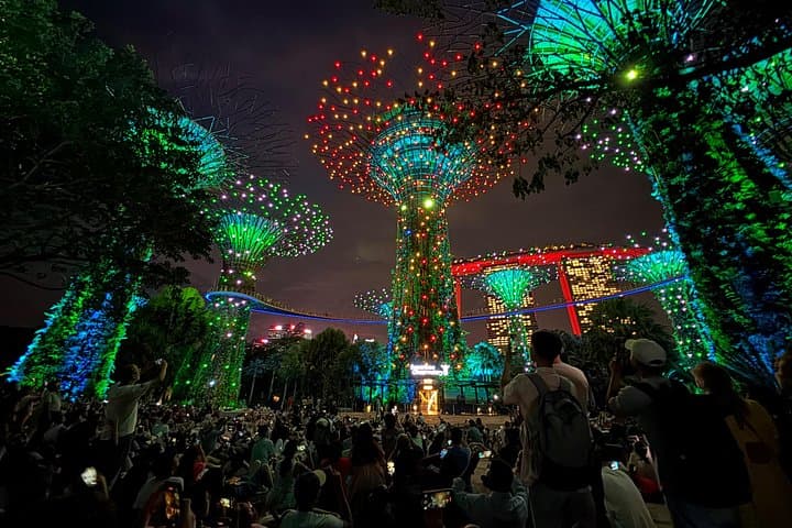 Marina Bay Sunset Bike Tour & Gardens by the Bay Light Show photo 2
