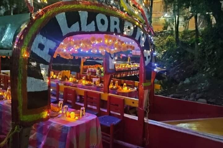 Xochimilco Day of the Dead Night: Trajinera Dinner & Beer Tasting photo 3
