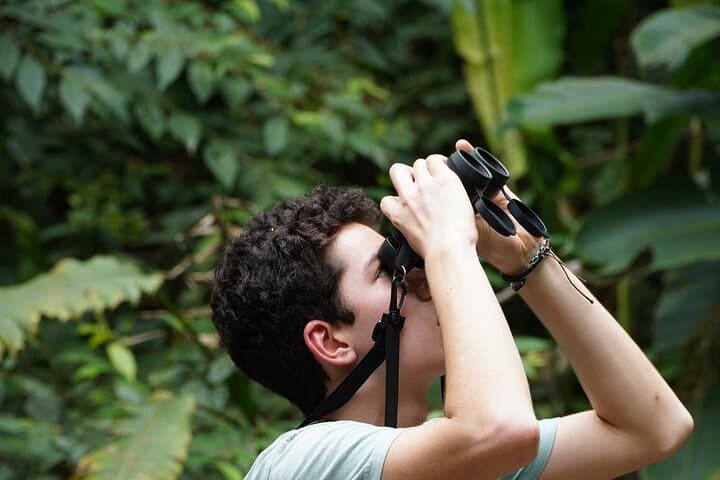 Manuel Antonio National Park Guided Walk with Binoculars — Wildlife & Beach Tour photo 2